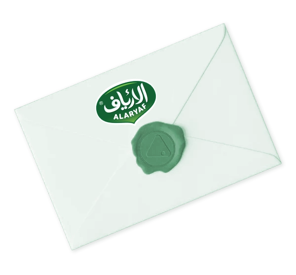 تواصل معنا